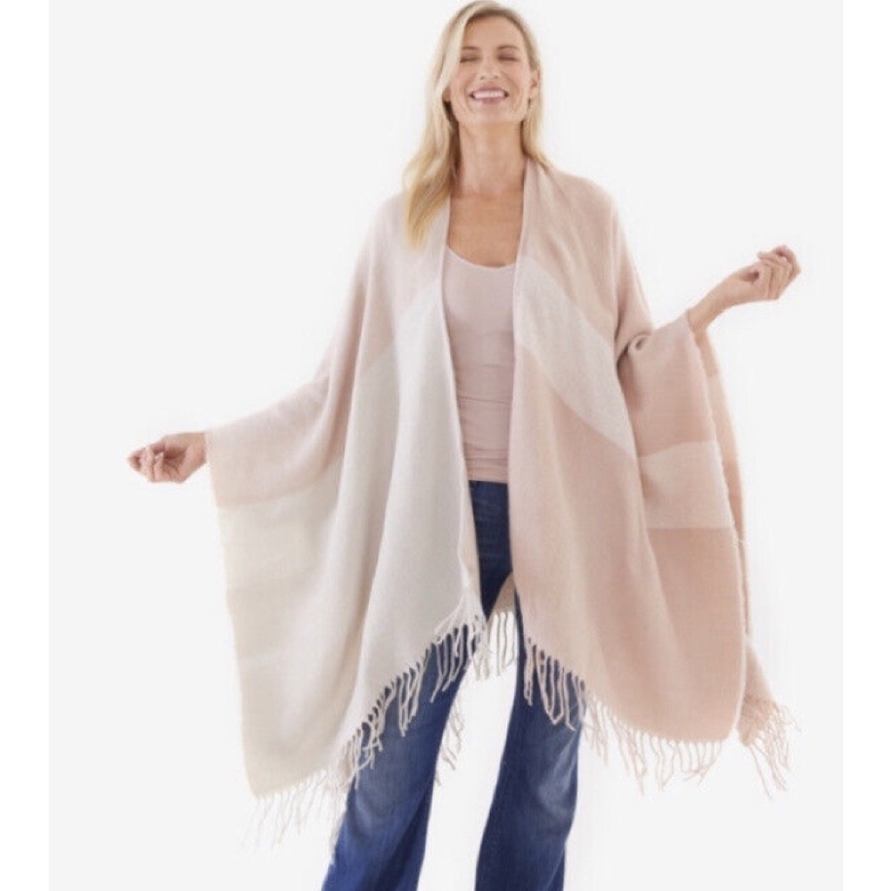 SOIA & KYO • Yadira Woven Scarfigan wrap shawl poncho scarf pink beige fringed